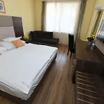 فندق Jade Hotel-ezuesthid