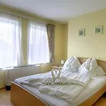 Hotel Jade Hotel-ezuesthid 4*
