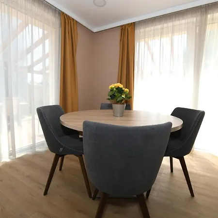 Jade Hotel-ezüsthíd 4* Veszprém