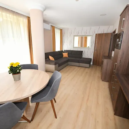 Jade Hotel-ezuesthid 4*