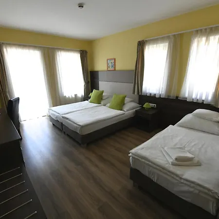 Jade Hotel-ezuesthid فندق