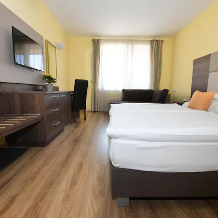 Jade Hotel-ezuesthid 4*