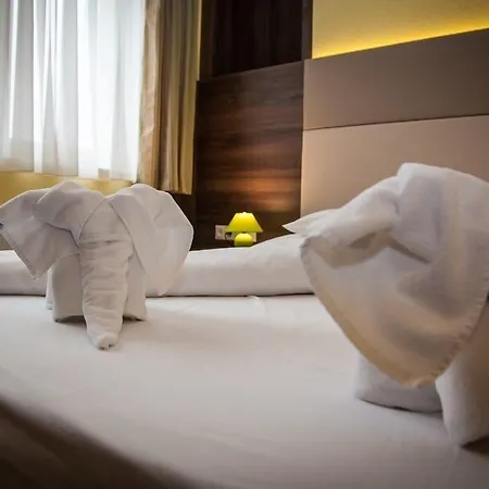 Otel Jade Hotel-ezuesthid Veszprém
