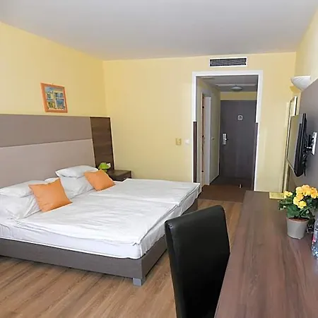 Jade Hotel-ezuesthid 酒店