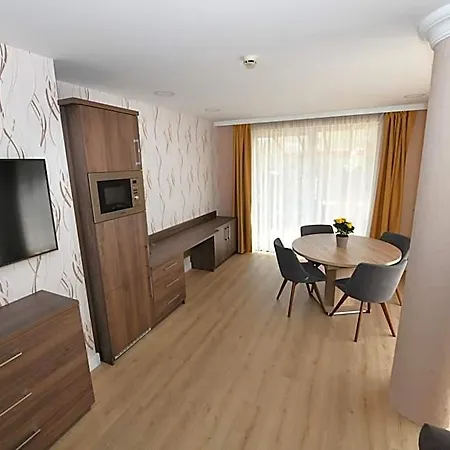 Jade Hotel-ezuesthid Veszprém