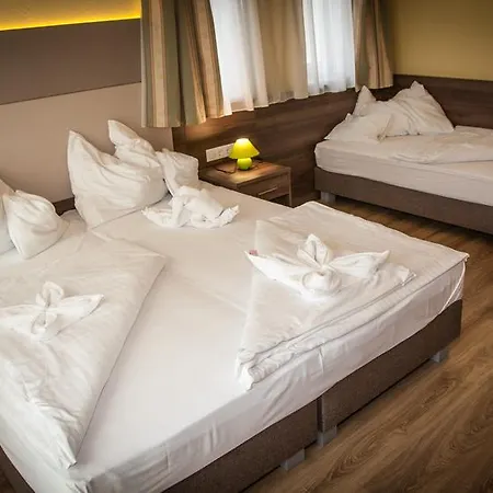 Jade Hotel-ezüsthíd 4*