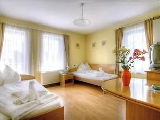 Jade Hotel-ezuesthid