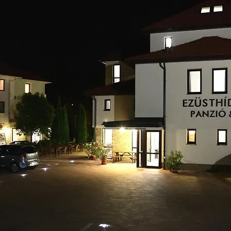 Jade Hotel-ezüsthíd 4*