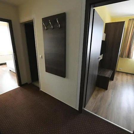 Jade Hotel-ezüsthíd 4* Veszprém