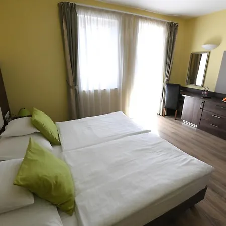 Jade Hotel-ezuesthid 4*