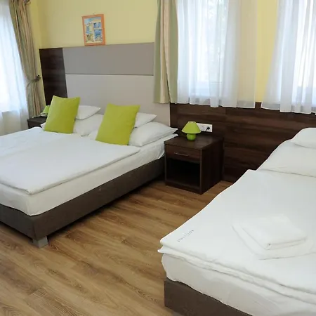 Jade Hotel-ezüsthíd 4* Veszprém