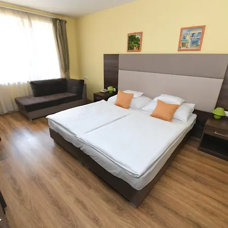 Jade Hotel-ezuesthid Hotel 4*