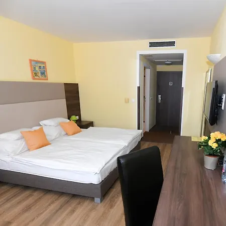 Jade Hotel-ezüsthíd 4*