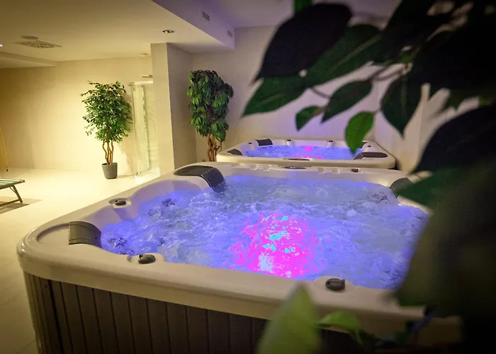 Jade Hotel-ezuesthid 4*