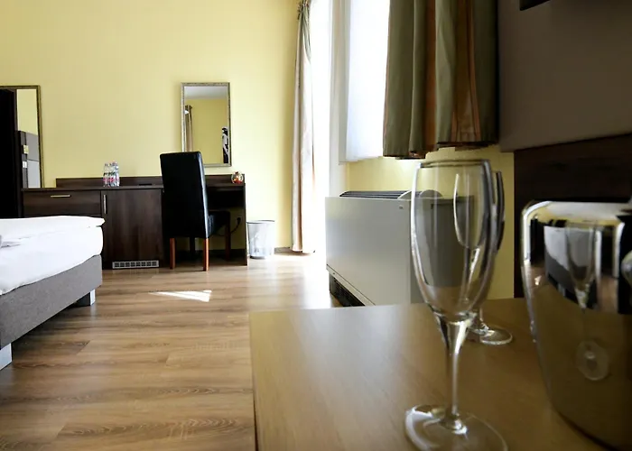 Jade Hotel-ezuesthid Hotel Veszprém