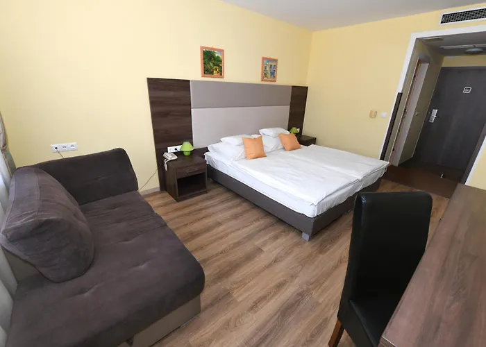 Jade Hotel-ezuesthid Hotel Veszprém