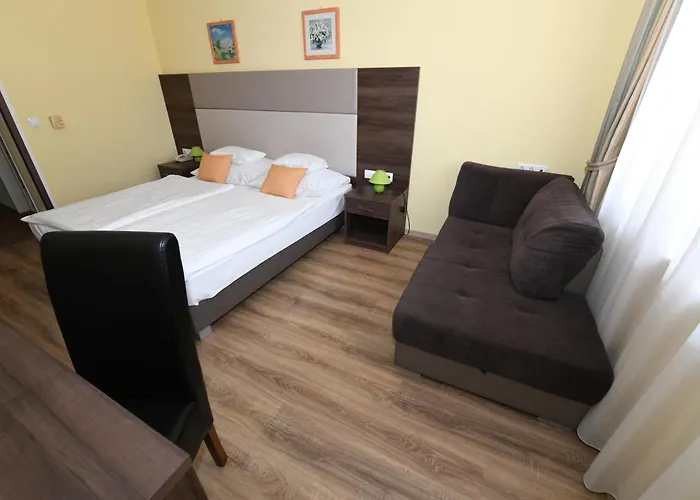 Jade Hotel-ezuesthid 4*