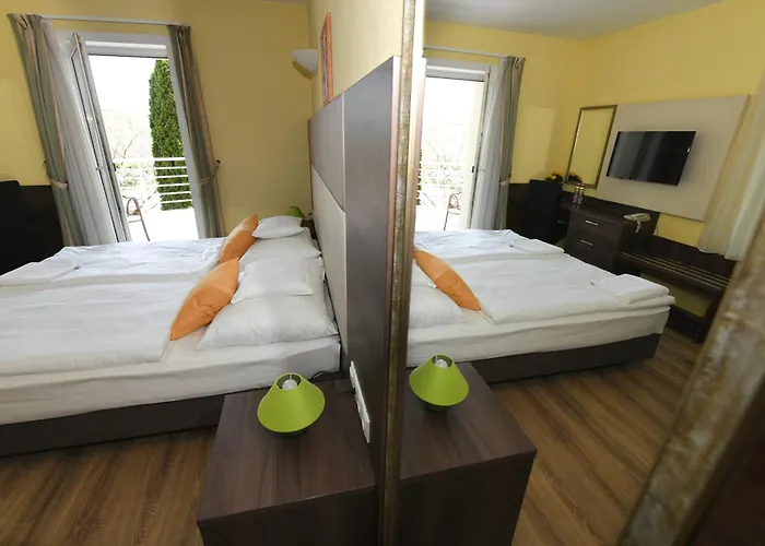 Jade Hotel-ezuesthid Hotel Veszprém