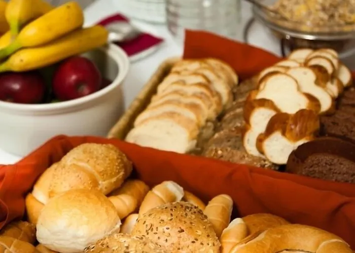 Hotel Jade Hotel-ezuesthid 4*