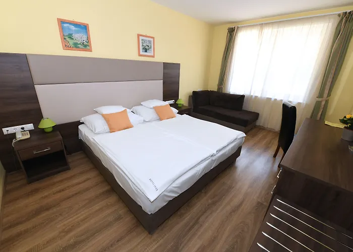 Hotel Jade Hotel-ezuesthid