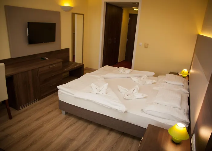 Jade Hotel-ezuesthid 호텔 4*