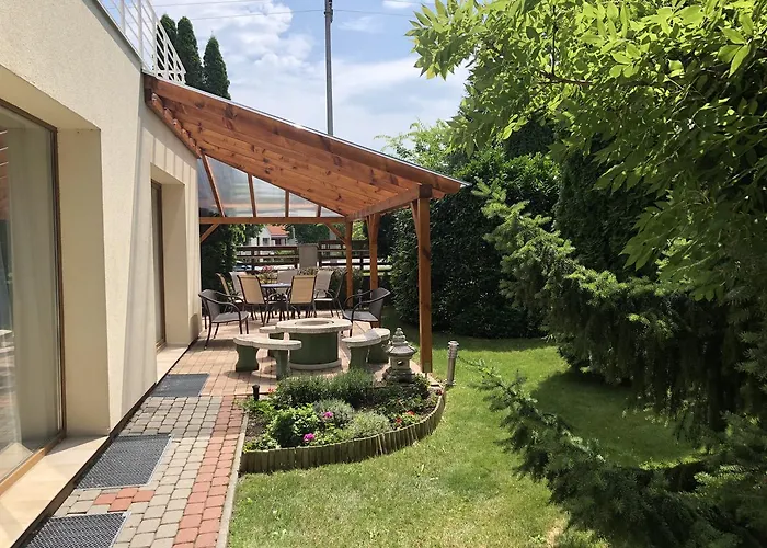 Hotel Jade Hotel-ezuesthid 4*